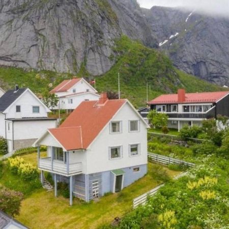House By The Sea Reine, Lofoten エクステリア 写真