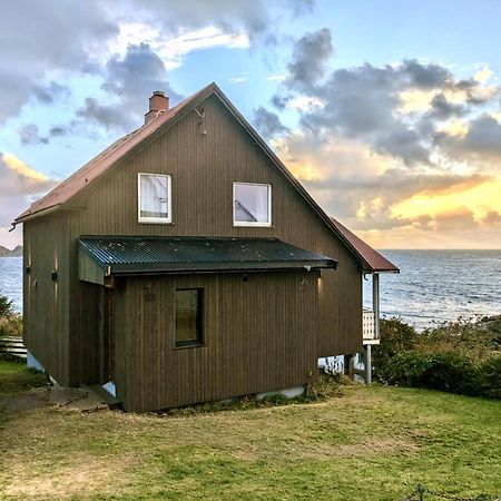 House By The Sea Reine, Lofoten エクステリア 写真