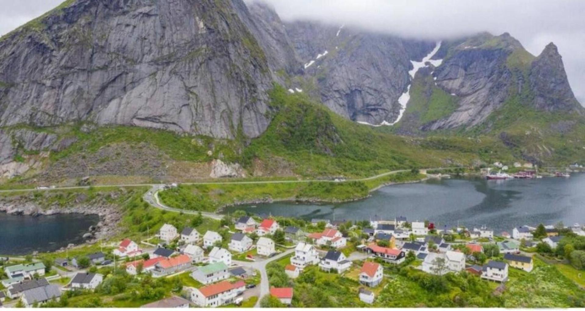 House By The Sea Reine, Lofoten エクステリア 写真